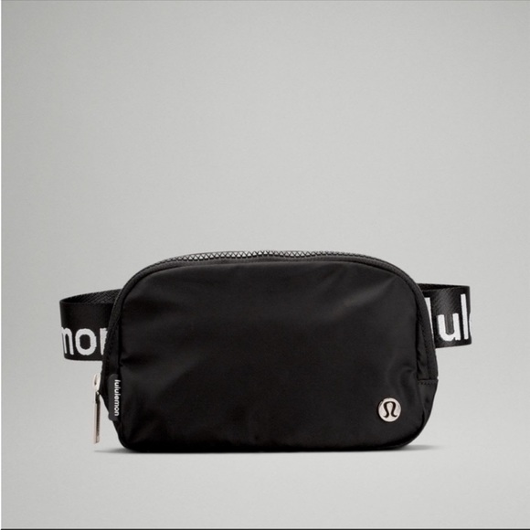 lululemon athletica Handbags - Lululemon Wear Everywhere Belt Bag